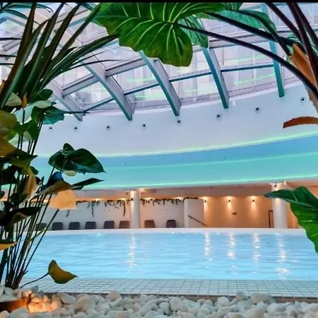 Hanza Tower 2bdr & Sauna & Pool & Jacuzzi *
